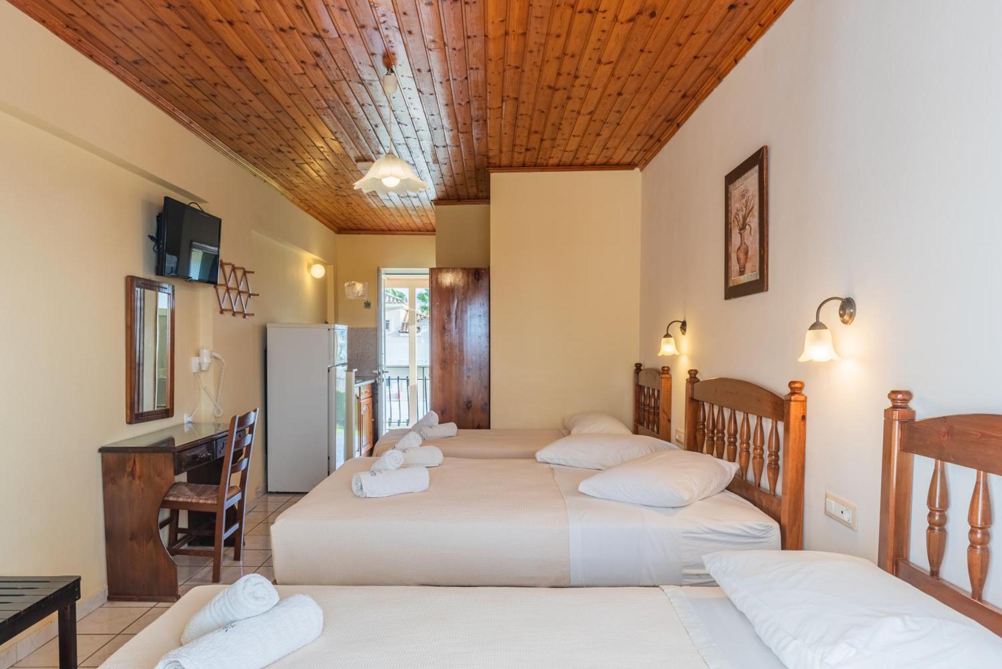 Village & Family Aparthotel Laganas