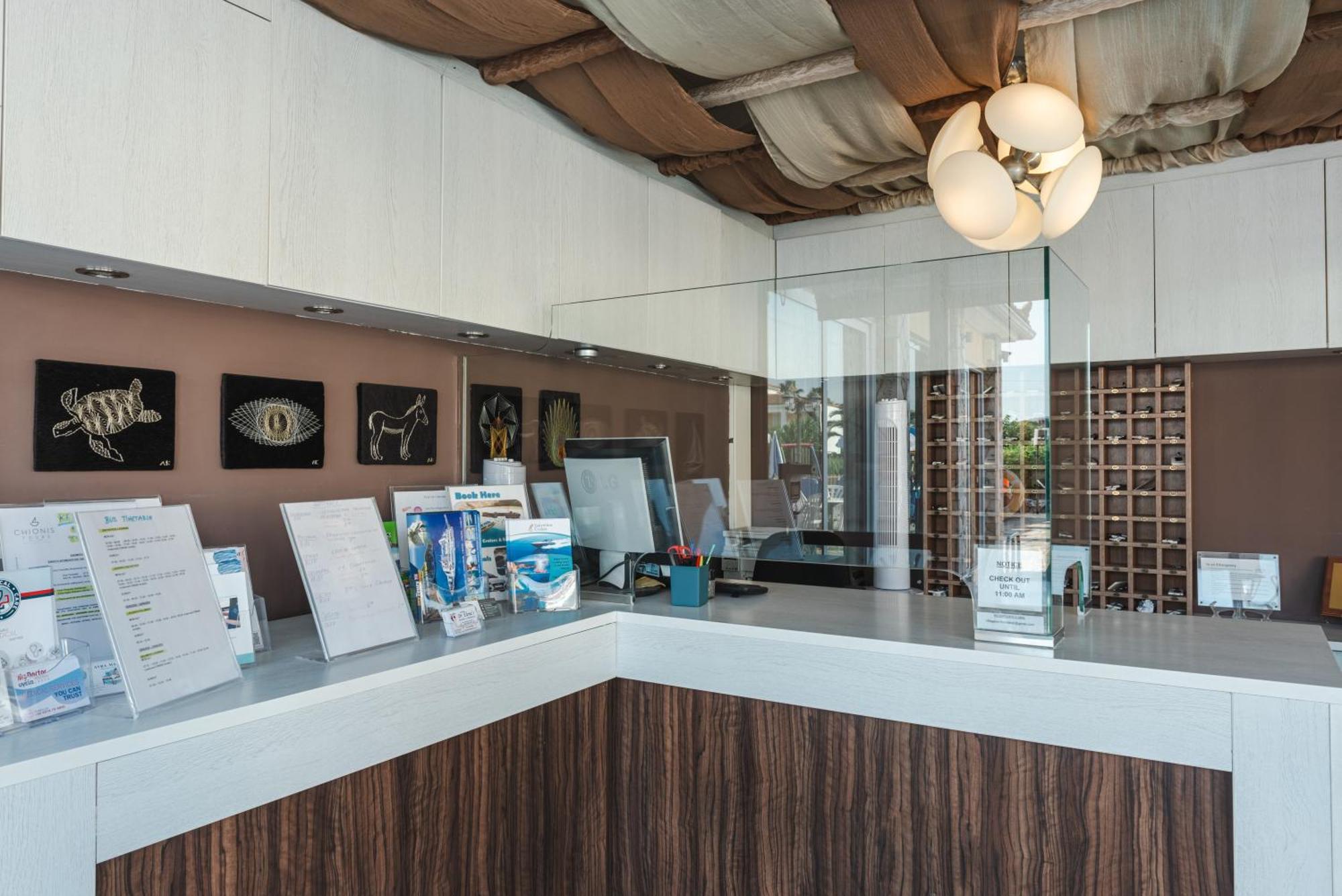 Village & Family Aparthotel 3*